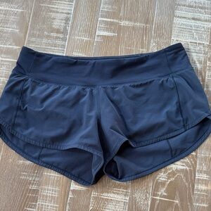 Lululemon Low Rise Speed Up Athletic Shorts Navy 6